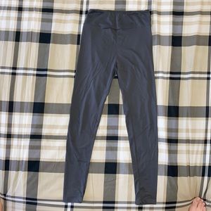LuLaRoe gray one size leggings